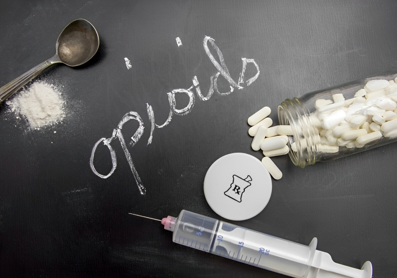 Thuốc giảm đau opioid là gì? Tìm hiểu tác dụng và các lưu ý khi dùng opioid 1