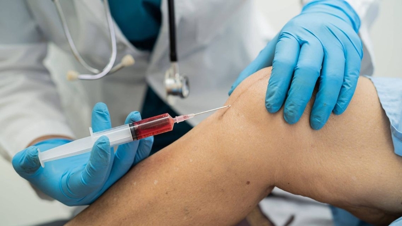 Thuốc tiêm dịch nhờn khớp gối giúp cải thiện bôi trơn và giảm ma sát trong khớp