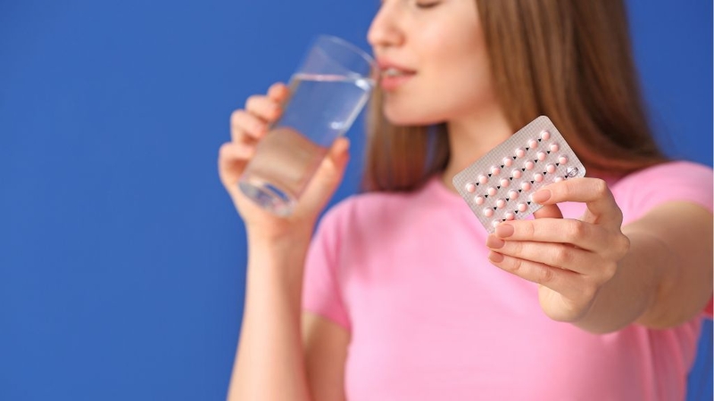 Uống thuốc tránh thai hàng ngày có hại không là thắc mắc mà phái nữ đặt ra