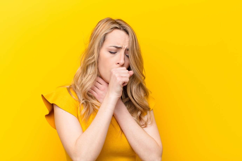 Ho khan là một tác dụng phụ phổ biến của thuốc ức chế ACE