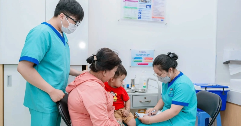 Tra cứu Trung tâm Tiêm chủng Long Châu gần nơi sinh sống để thuận tiện đưa trẻ đi tiêm