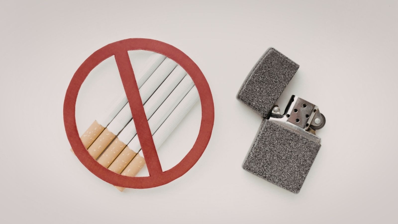 Tránh xa rượu bia, thuốc lá và tuân thủ chế độ dinh dưỡng do bác sĩ đề ra