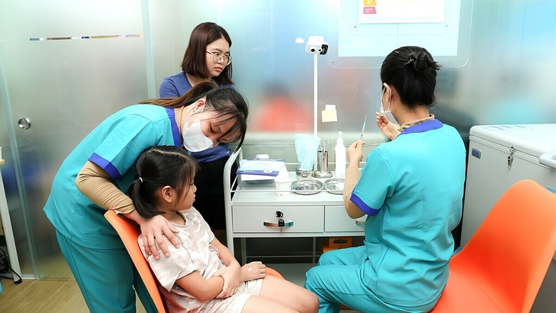 Tiêm phòng cho bé ở đâu Hà Nội? Tổng hợp 13 trung tâm tiêm chủng Hà Nội​ uy tín 2