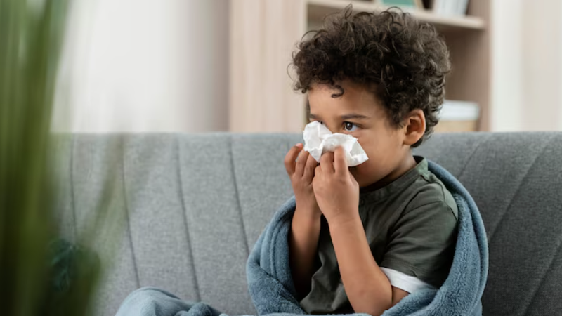 Vắc xin 6 trong 1 giúp phòng bệnh ho gà giảm nguy cơ ho kéo dài và biến chứng nguy hiểm ở trẻ nhỏ