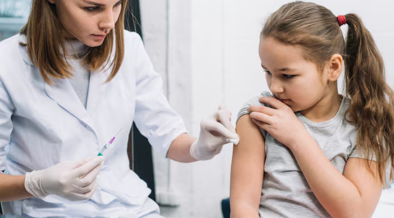 Vắc xin 6 trong 1 là giải pháp tiêm chủng giúp trẻ phòng ngừa nhiều bệnh truyền nhiễm nguy hiểm chỉ trong một mũi tiêm
