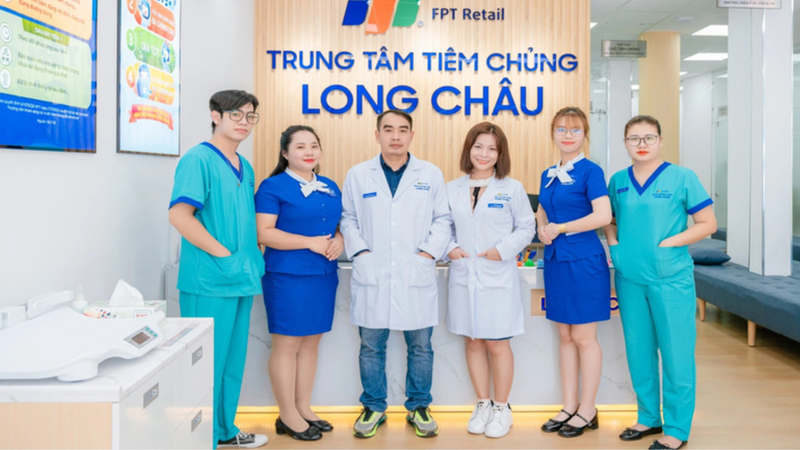 Trung tâm Tiêm chủng Long Châu có đội ngũ nhân viên y tế giàu kinh nghiệm trong lĩnh vực tiêm chủng