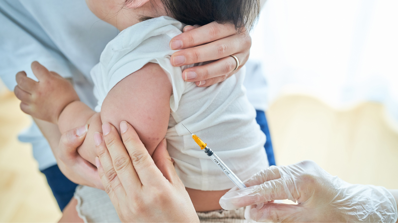 Tiêm vắc xin 6 trong 1 phòng ngừa 6 bệnh truyền nhiễm nguy hiểm