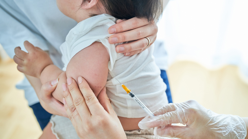 Đối tượng nào không nên tiêm vắc xin 6 trong 1?