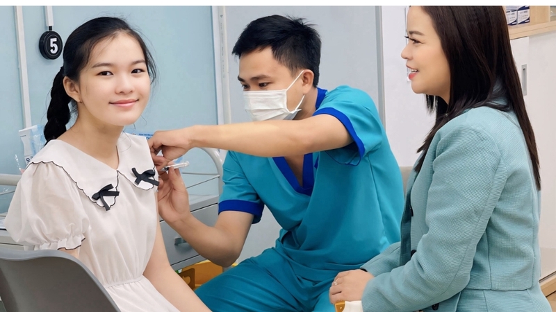 Tiêm vắc xin cúm định kỳ hằng năm giúp bảo vệ sức khỏe cá nhân và cộng đồng