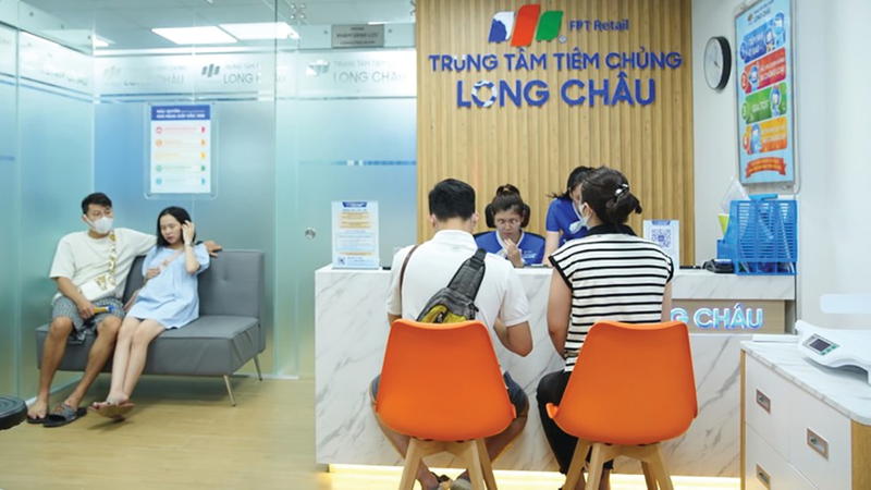 Dịch vụ tiêm chủng vắc xin RSV tại Trung tâm Tiêm chủng Long Châu