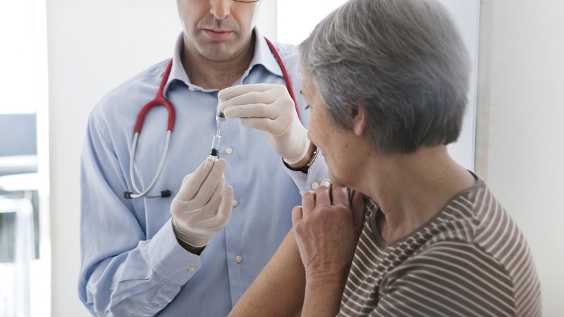 Tiêm vắc xin trước lịch hẹn có sao không? Những điều cần biết trước khi tiêm 4