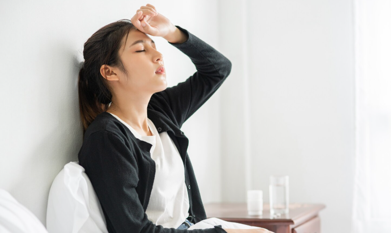 Chóng mặt, mất thăng bằng là một trong những triệu chứng dễ gặp nhất khi bị rối loạn tiền đình