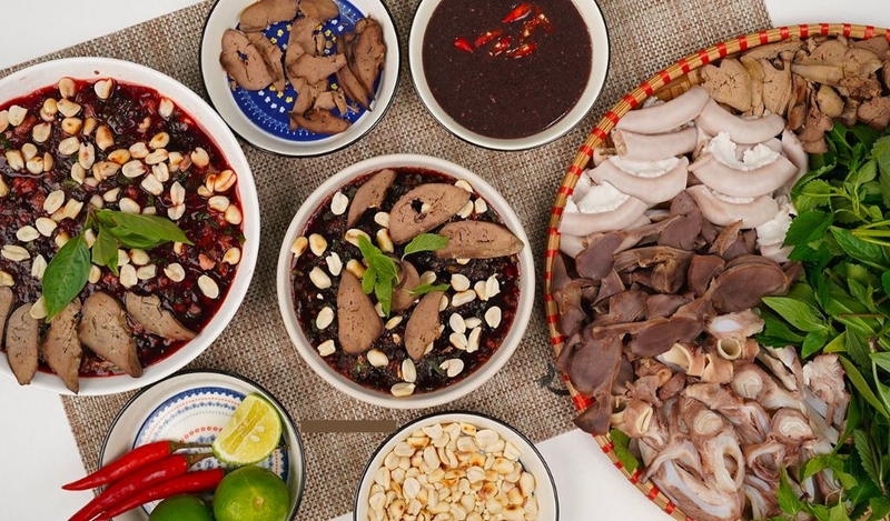 tiet-canh-vit-an-voi-rau-gi-cach-ham-va-danh-dong-tiet-dung-chuan 1