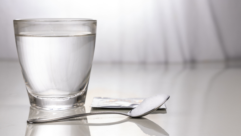 Ưu tiên bù nước và điện giải để phòng ngừa mất nước và sốc