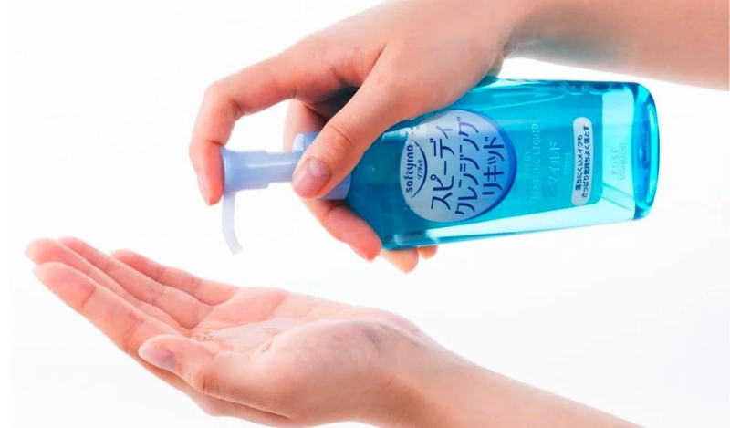 Tiêu chí chọn mua và review dầu tẩy trang cho da dầu mụn 2