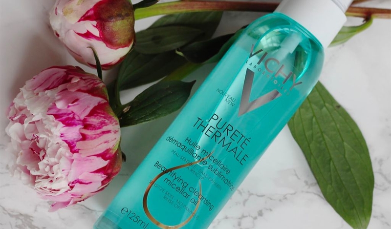 Tiêu chí chọn mua và review dầu tẩy trang cho da dầu mụn 3