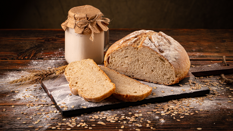 Nhờ quá trình lên men tự nhiên, bánh mì Sourdough chứa các vi khuẩn có lợi giúp cân bằng hệ vi sinh đường ruột