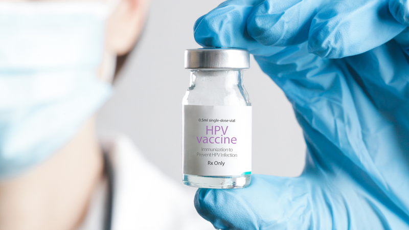 Đau tại vị trí tiêm là một trong những phản ứng thường gặp sau tiêm vắc xin HPV