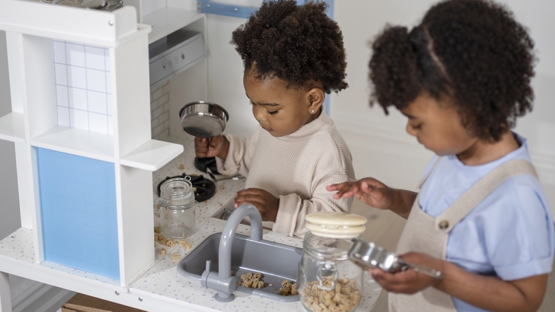 Tìm hiểu ngay 5 món đồ chơi thông minh cho bé 3 tuổi 1