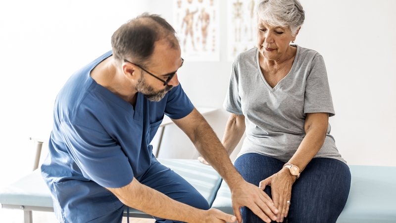 Tìm hiểu ngay các giai đoạn thoái hóa khớp gối để điều trị kịp thời! 4