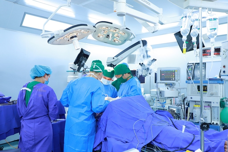 Tìm hiểu phương pháp phẫu thuật nội soi thần kinh điều trị đau dây thần kinh số V 3