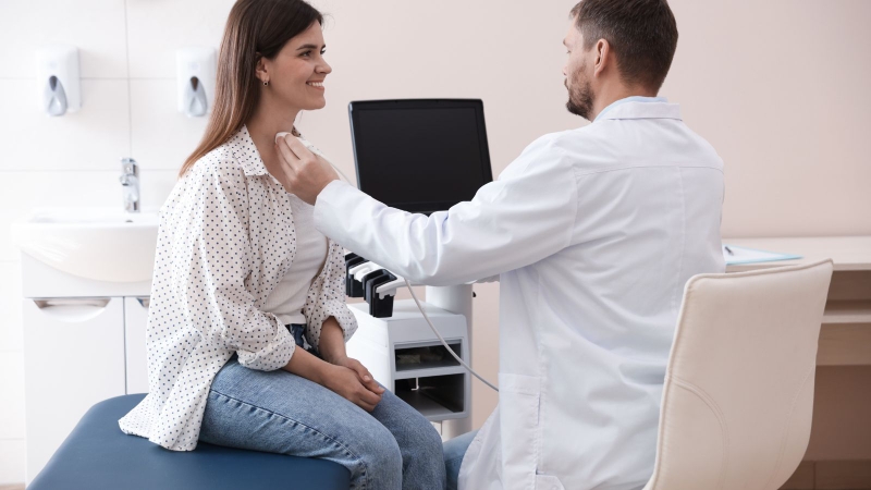 Siêu âm giúp phát hiện kịp thời các nhân giáp (u lành, u ác), nang, bướu cổ