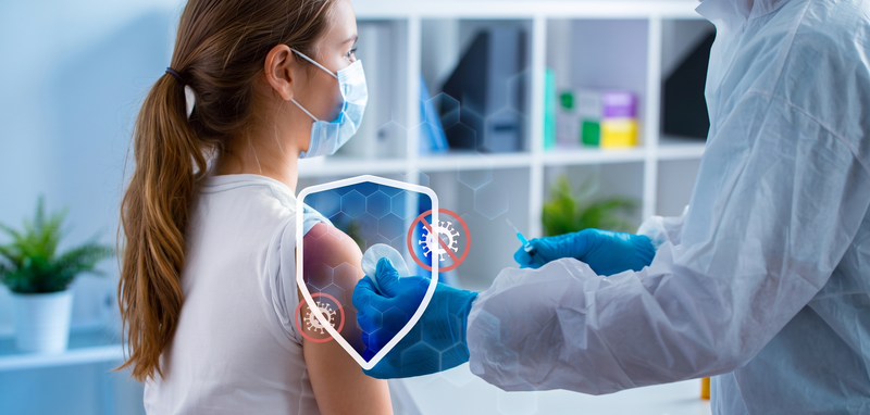 Tiêm vắc xin phòng bệnh được xem là lá chắn an toàn và hiệu quả nhất để ngăn ngừa sự tái hoạt động của virus zona