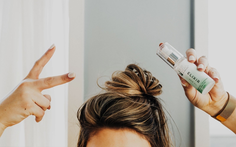 Tìm hiểu về các loại xịt dưỡng tóc tốt trên thị trường hiện nay 1