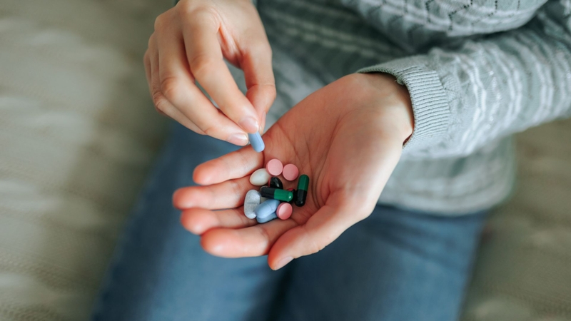 Tìm hiểu về các nhóm thuốc giảm đau an thần-1