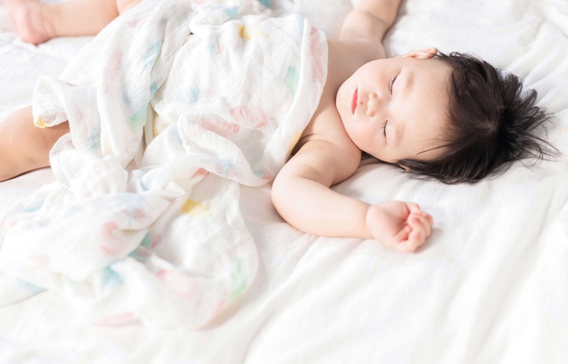 Tìm hiểu về các tư thế ngủ cho trẻ sơ sinh