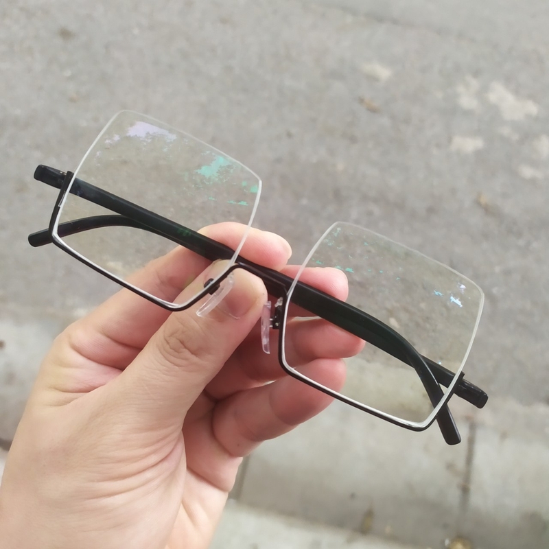 Tìm hiểu về cắt kính cận bao nhiêu tiền? 1