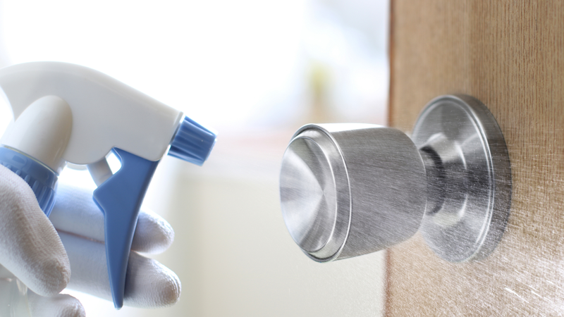 Tìm hiểu về chất khử trùng, phân biệt chất khử trùng và thuốc sát trùng 3