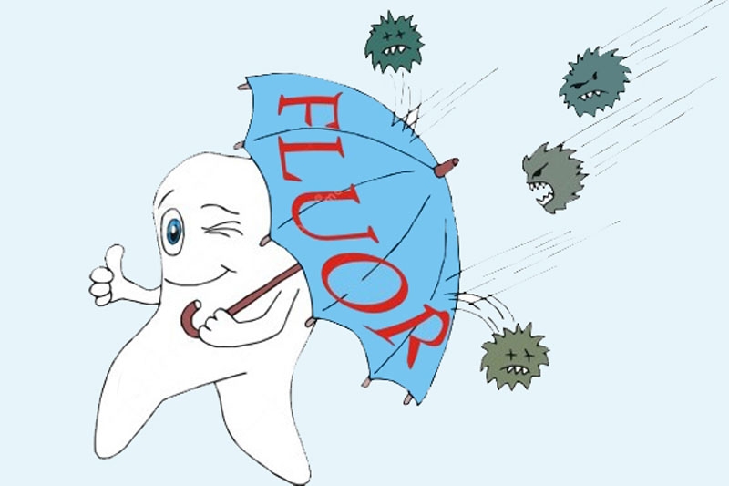 Nước súc miệng chứa flour giúp răng thêm chắc khoẻ