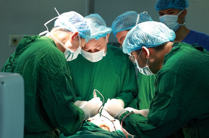 Tìm hiểu về phương pháp phẫu thuật u hốc mắt là gì? Quy trình thực hiện ra sao? 4