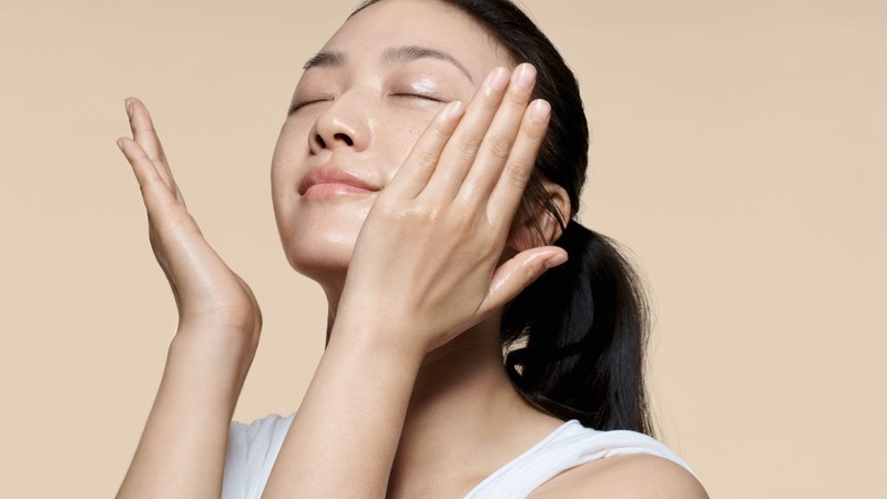 Tinh chất dưỡng da là gì? Thành phần hoạt chất và lợi ích khi sử dụng 4