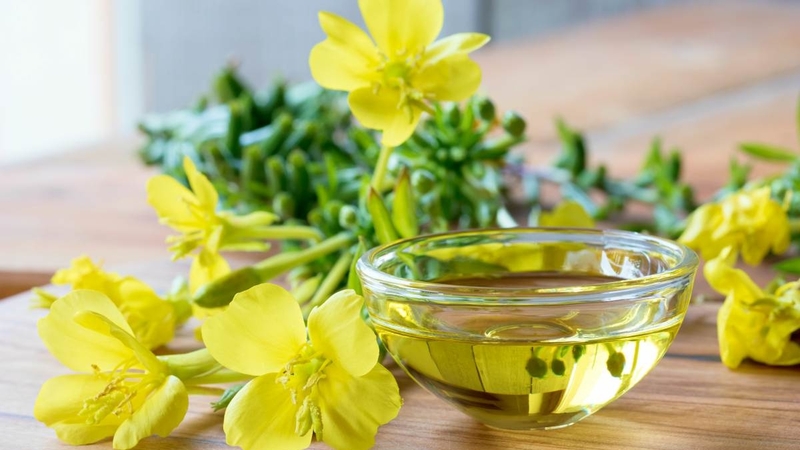 Kết hợp tinh dầu hoa anh thảo và vitamin C và những điều cần biết! 1