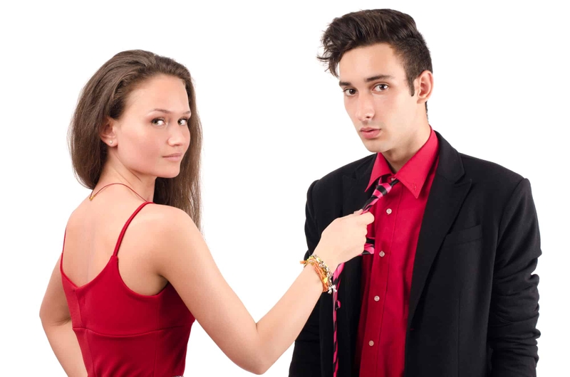 Tính chiếm hữu là gì? Cách thay đổi tích cực để cải thiện mối quan hệ 2