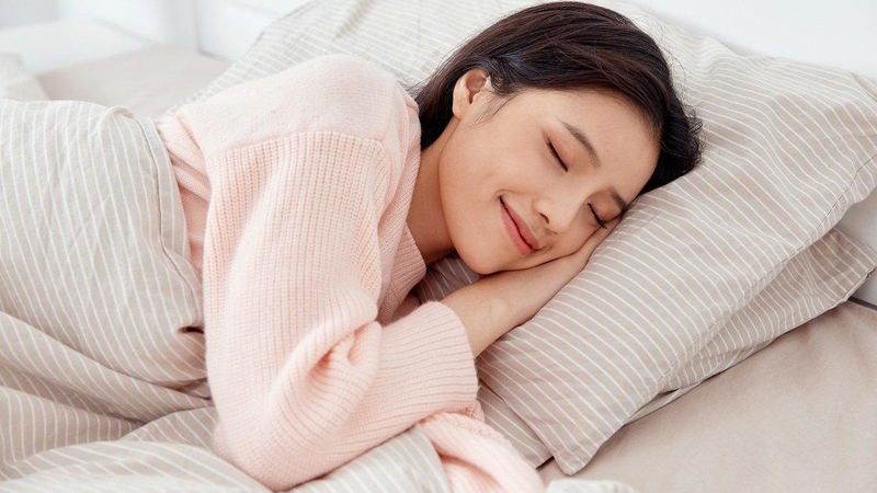 Tinh dầu trầm hương có tác dụng giúp ngủ ngon hơn