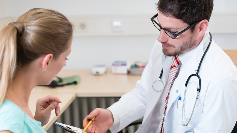 tinh-trang-chan-tay-bun-run-nguoi-met-moi-khi-mang-thai-va-cach-khac-phuc 4