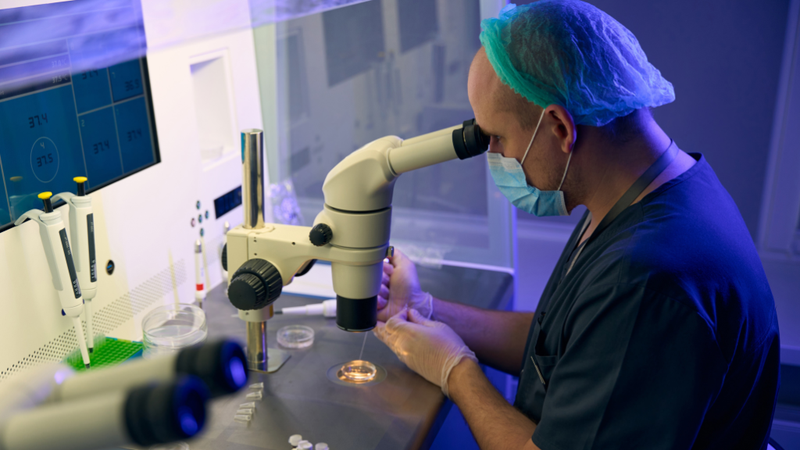 tinh-trung-loang-co-sao-khong-cach-dieu-tri-tinh-trung-loang 4