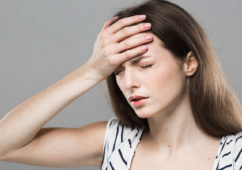 Toát mồ hôi lạnh chóng mặt buồn nôn là bệnh gì? Nguyên nhân và cách khắc phục 1