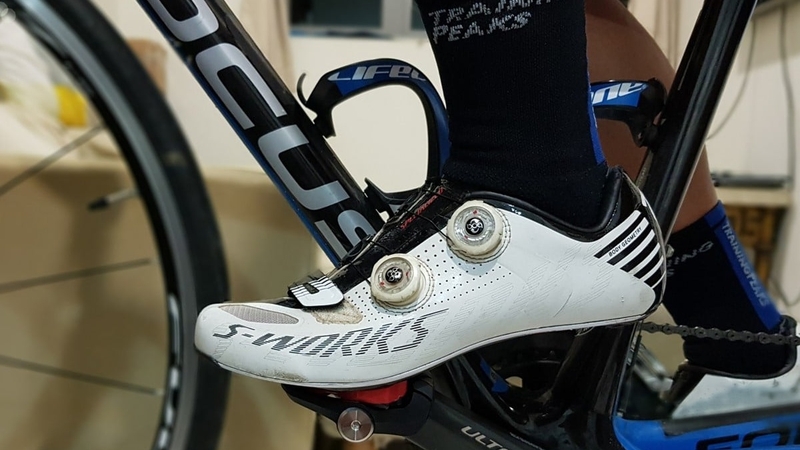 Trước khi đạp xe, hãy đảm bảo chuẩn bị đầy đủ các phụ kiện cần thiết