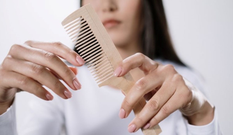 Tóc uốn có nên gội đầu nhiều không? Cách chăm sóc tóc đúng chuẩn sau khi uốn 3