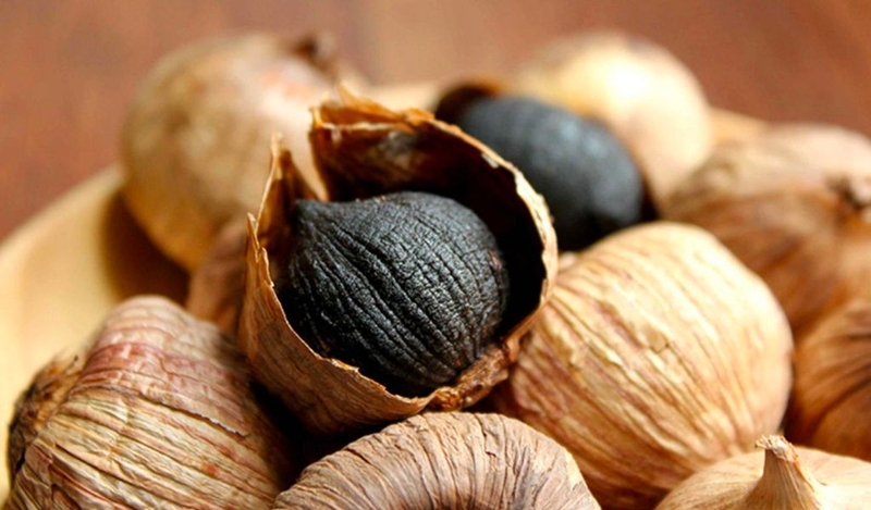 Tỏi có trị ho được không? cách làm tỏi hấp mật ong cho bé 3