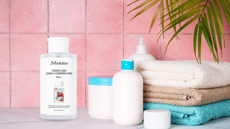 Jmsolution Derma Care Centella là nước tẩy trang cho da nhạy cảm hiệu quả