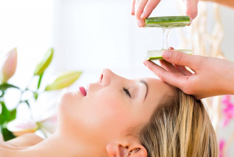 Tổng hợp các cách làm mặt nạ nha đam trị mụn hiệu quả ngay tại nhà 2