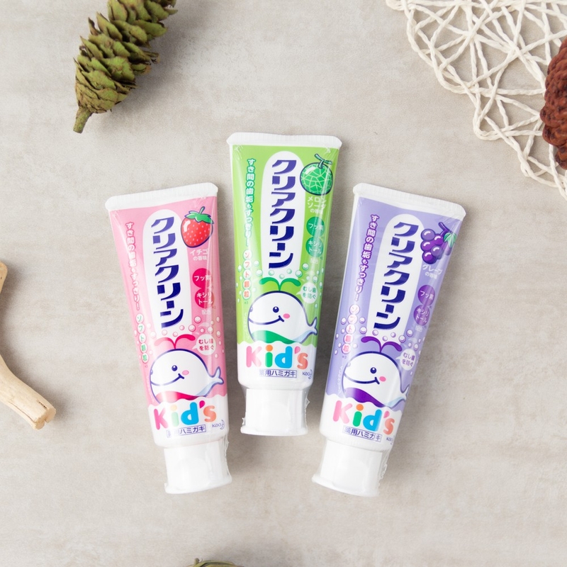 Kem đánh răng có flour cho bé tốt nhất: Orajel