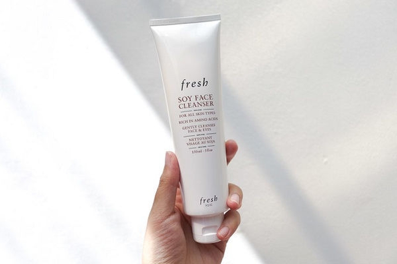 Top 10 sữa rửa mặt cho da nhạy cảm cực kỳ dịu nhẹ 4