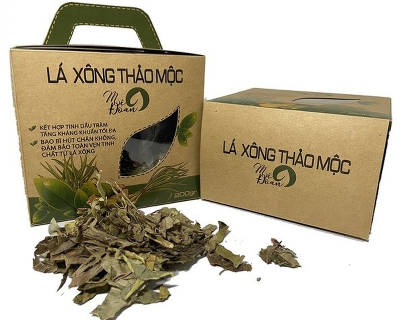 Nước xông tắm gội cho bà mẹ sau sinh: lá xông thảo mộc Mệ Đoan