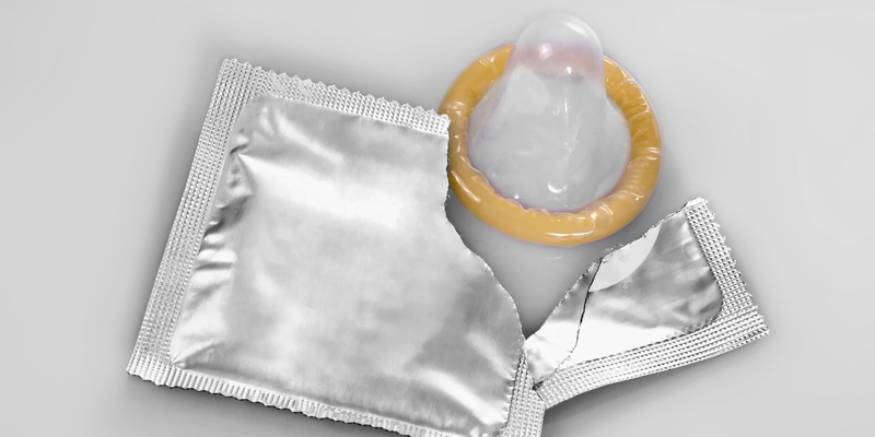 Sử dụng bao cao su siêu mỏng đúng cách